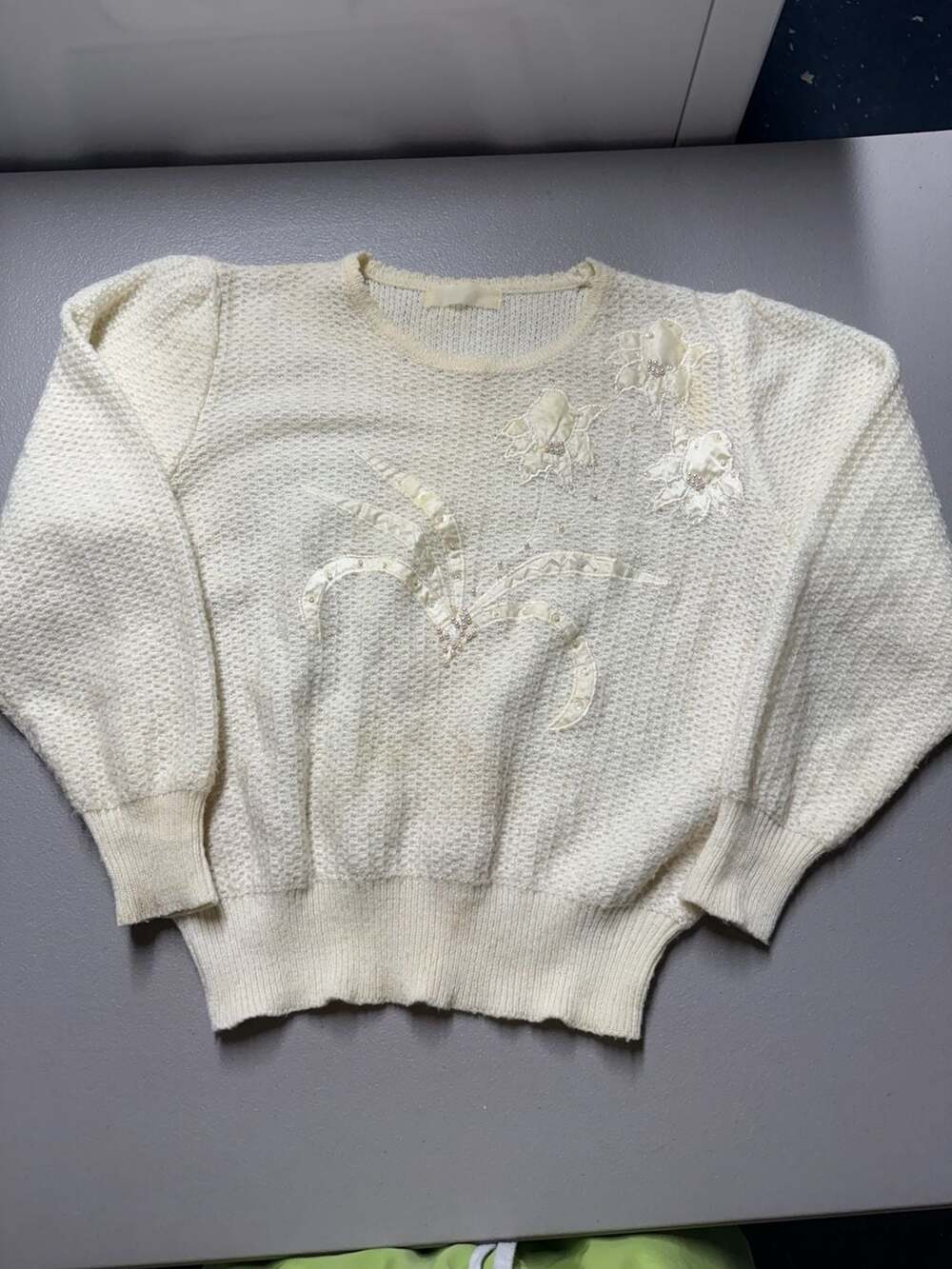 Vintage 1980s Ivory White Beaded Floral Embellished Pullover Sweater